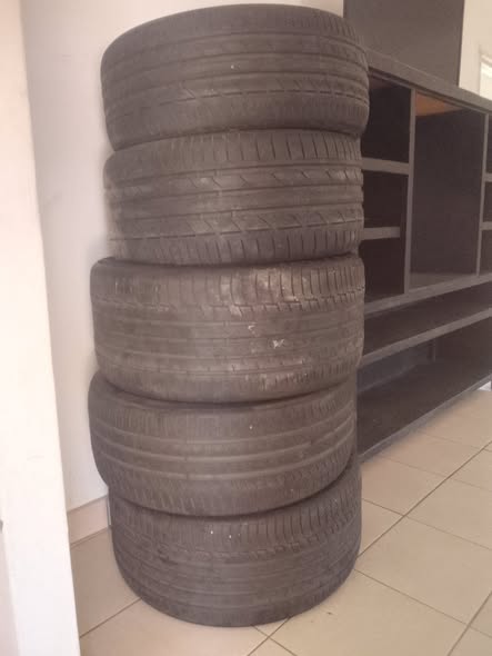 Tyres photo 2