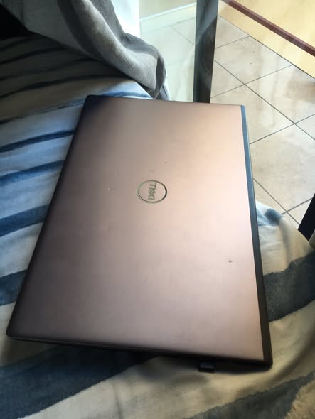 Laptop dell vostro photo 4