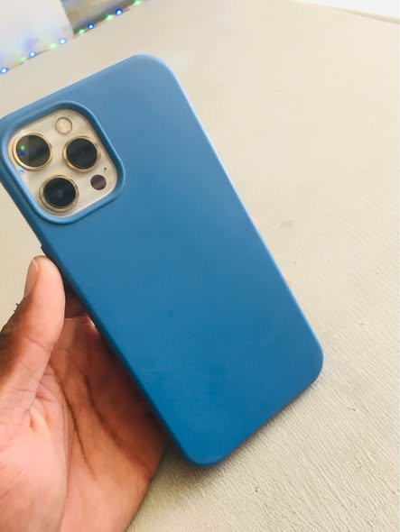 iPhone 12 Pro Max photo 5
