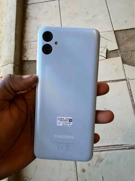 Samsung A04e photo 3