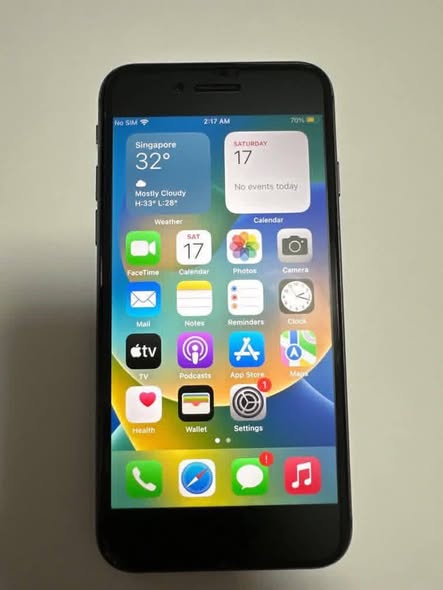 IPhone 8  256gig photo 2