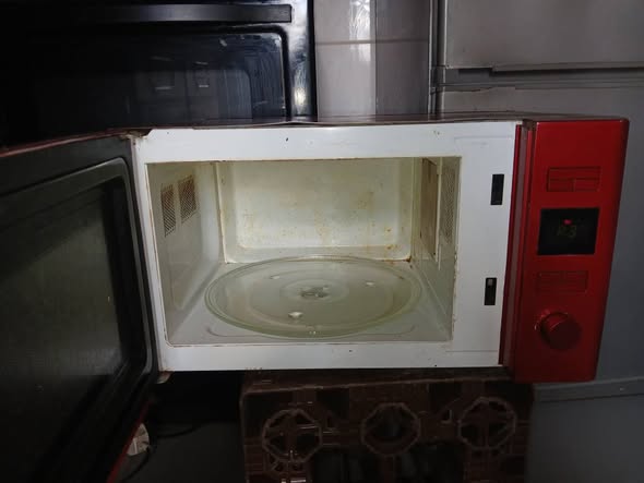 Microwave photo 3