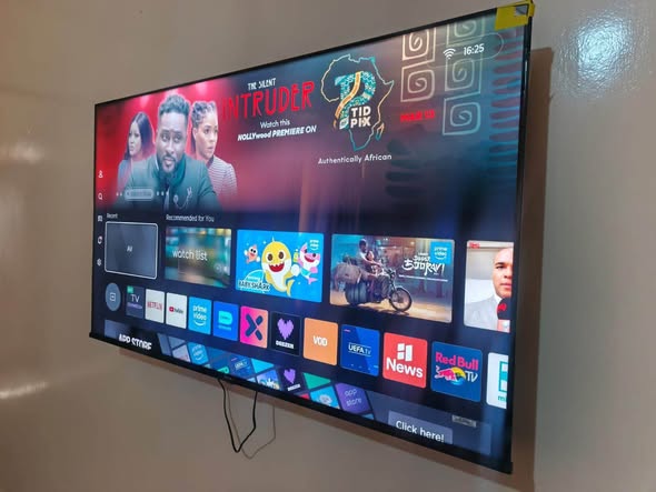 Hisense 58 inch Smart with Box photo 3
