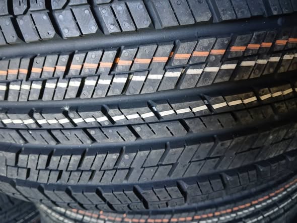 BRAND NEW tires X4 size 215/65 R16 photo 1