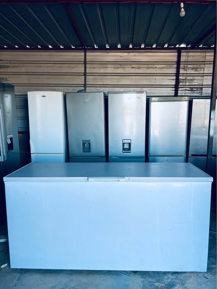 White KIC 600 Liters Deep Freezer photo 3