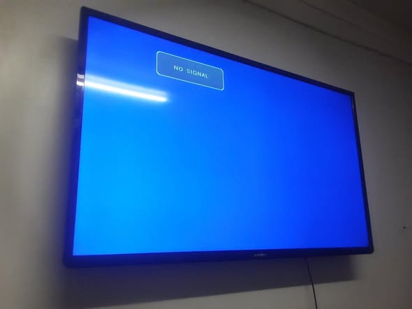 55 inches flatscreen DIAMOND tv photo 2
