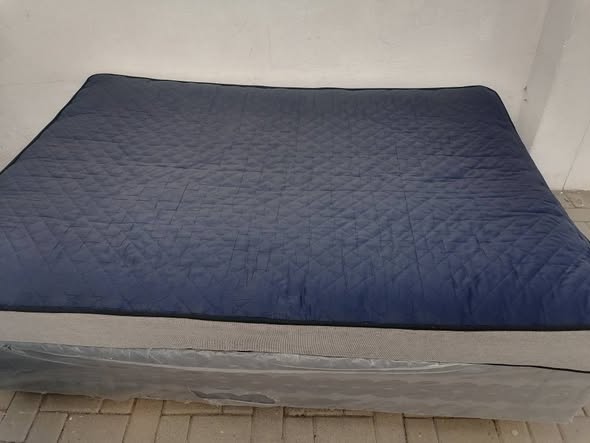Double bed photo 1
