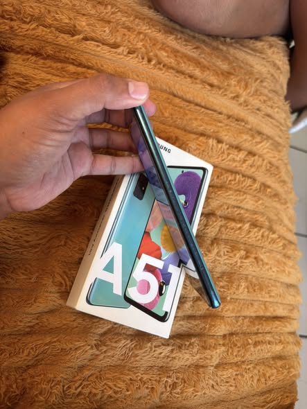 A51 Samsung photo 1