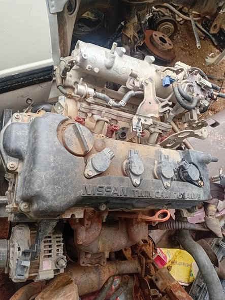 Engine photo 2