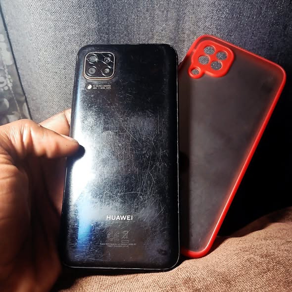 Huawei p40 lite  128gb photo 2