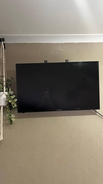 32inch normal TV photo 1