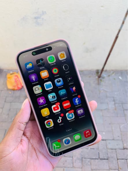 iPhone 14 Pro Max 256gig photo 3