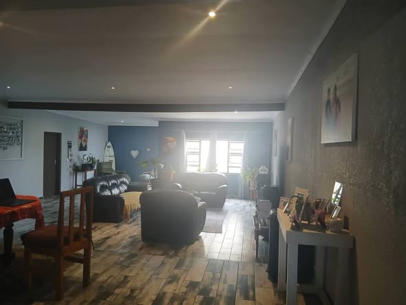HOUSE FOR SALE IN WALVIS BAY HERMES photo 5