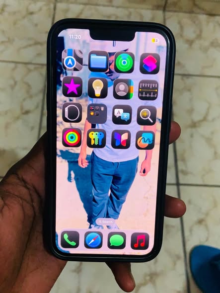 iPhone 13 photo 5