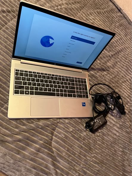 HP PRO BOOK photo 3