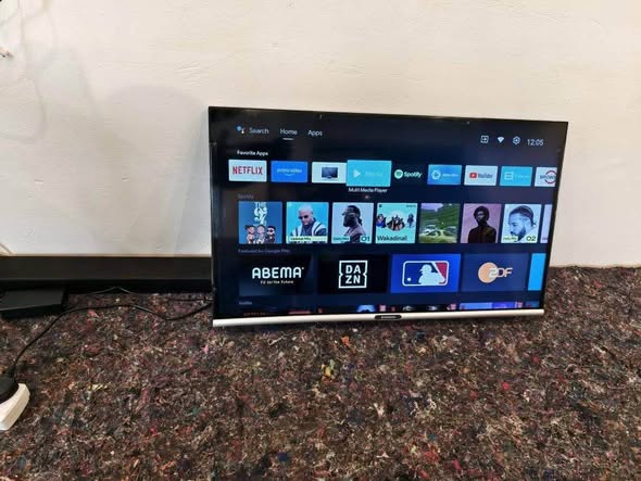 Skyworth 32 inch Smart photo 2