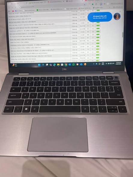 Dell laptop photo 2