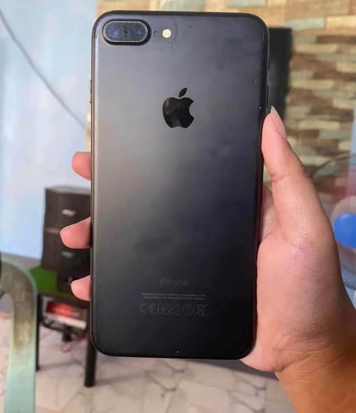 iPhone 7 Plus photo 2