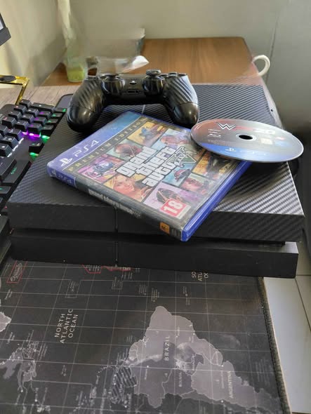 Ps4 photo 2