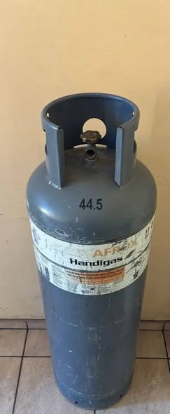 48kg Empty Gas Cylinder photo 2