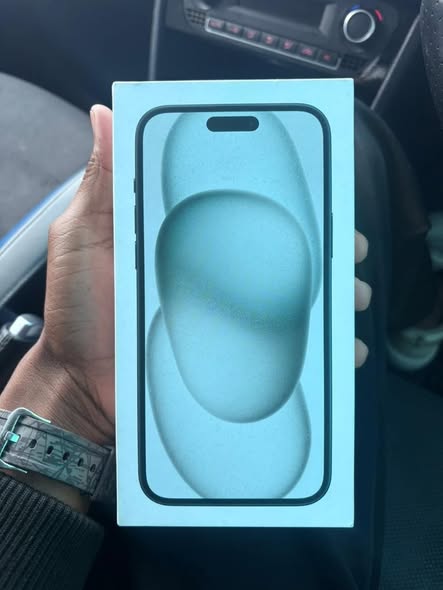 iPhone 15 Plus photo 5