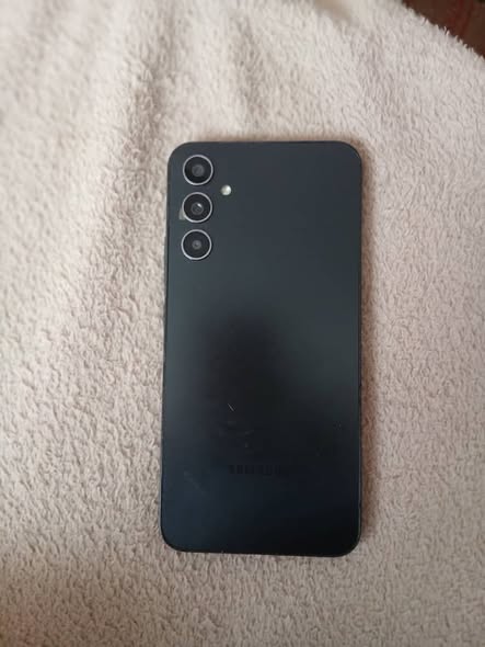 Samsung A34 photo 2