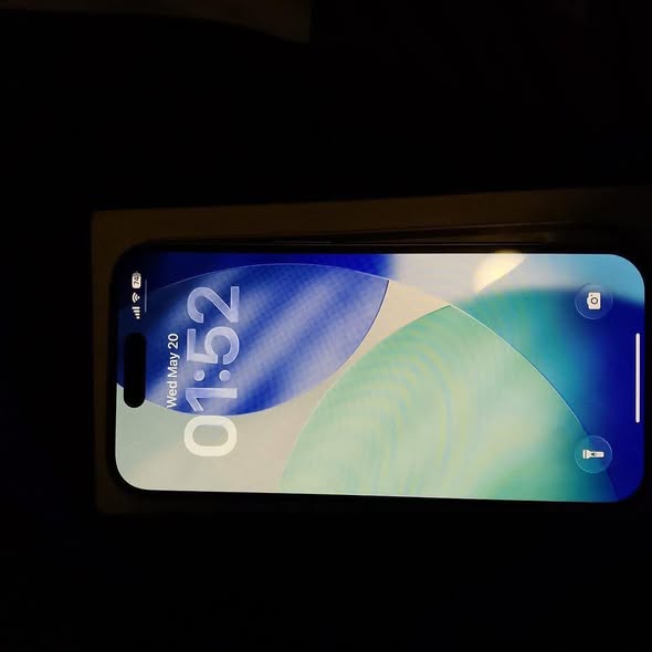 iPhone 15 photo 1