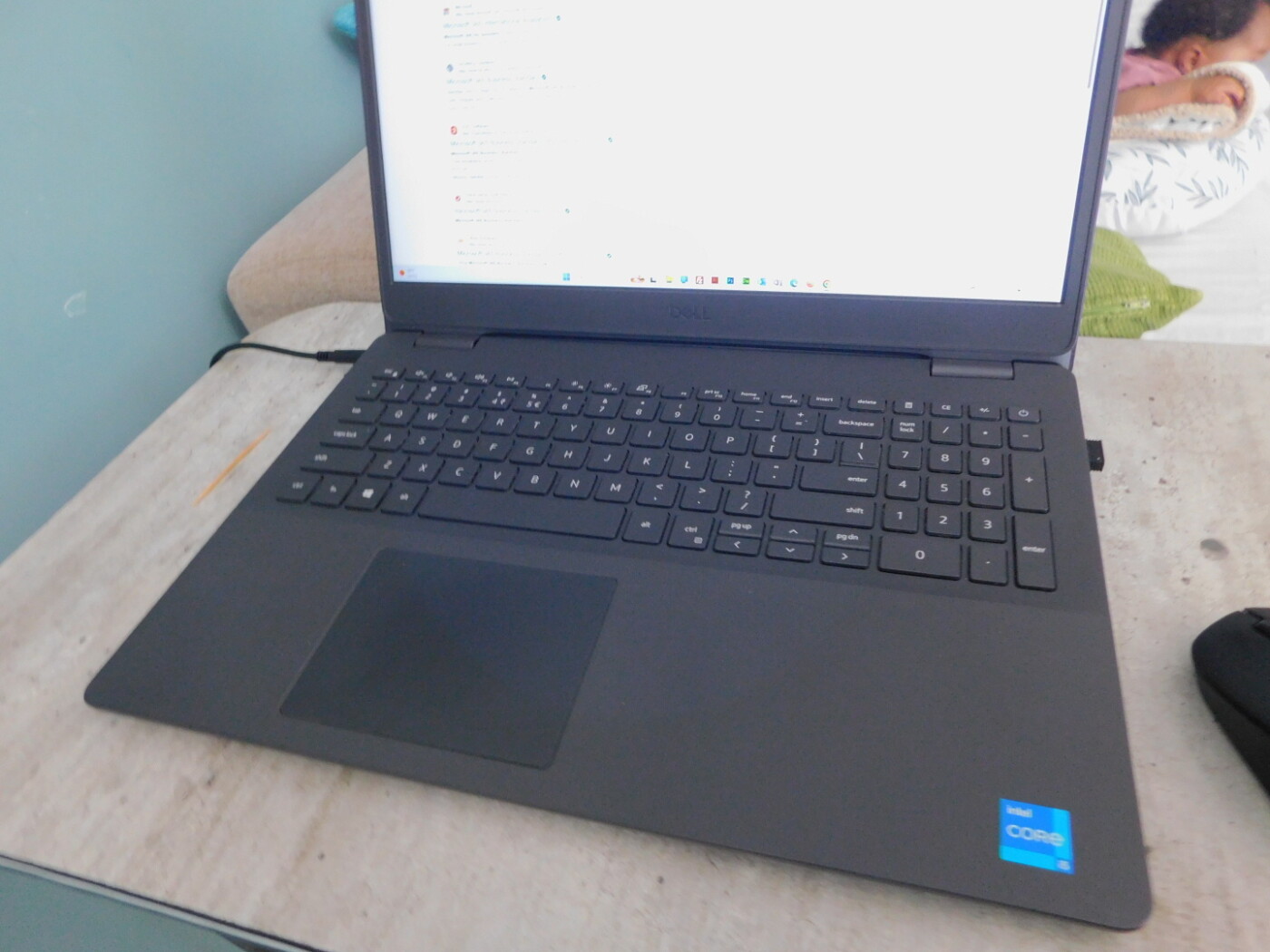 Dell Vostro 3500 photo 8
