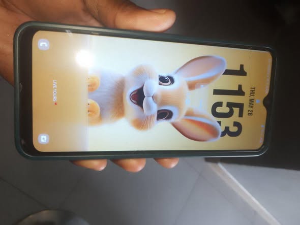 Samsung a04e photo 2