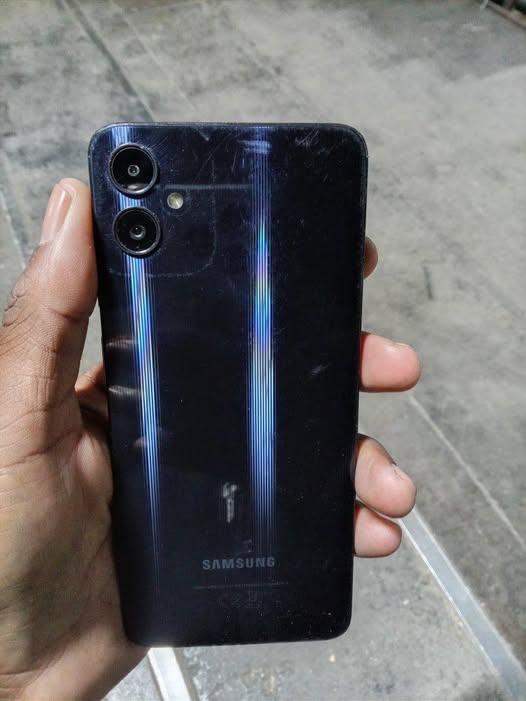Samsung A05 photo 1