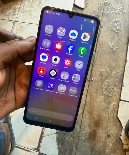 Samsung A05 photo 2