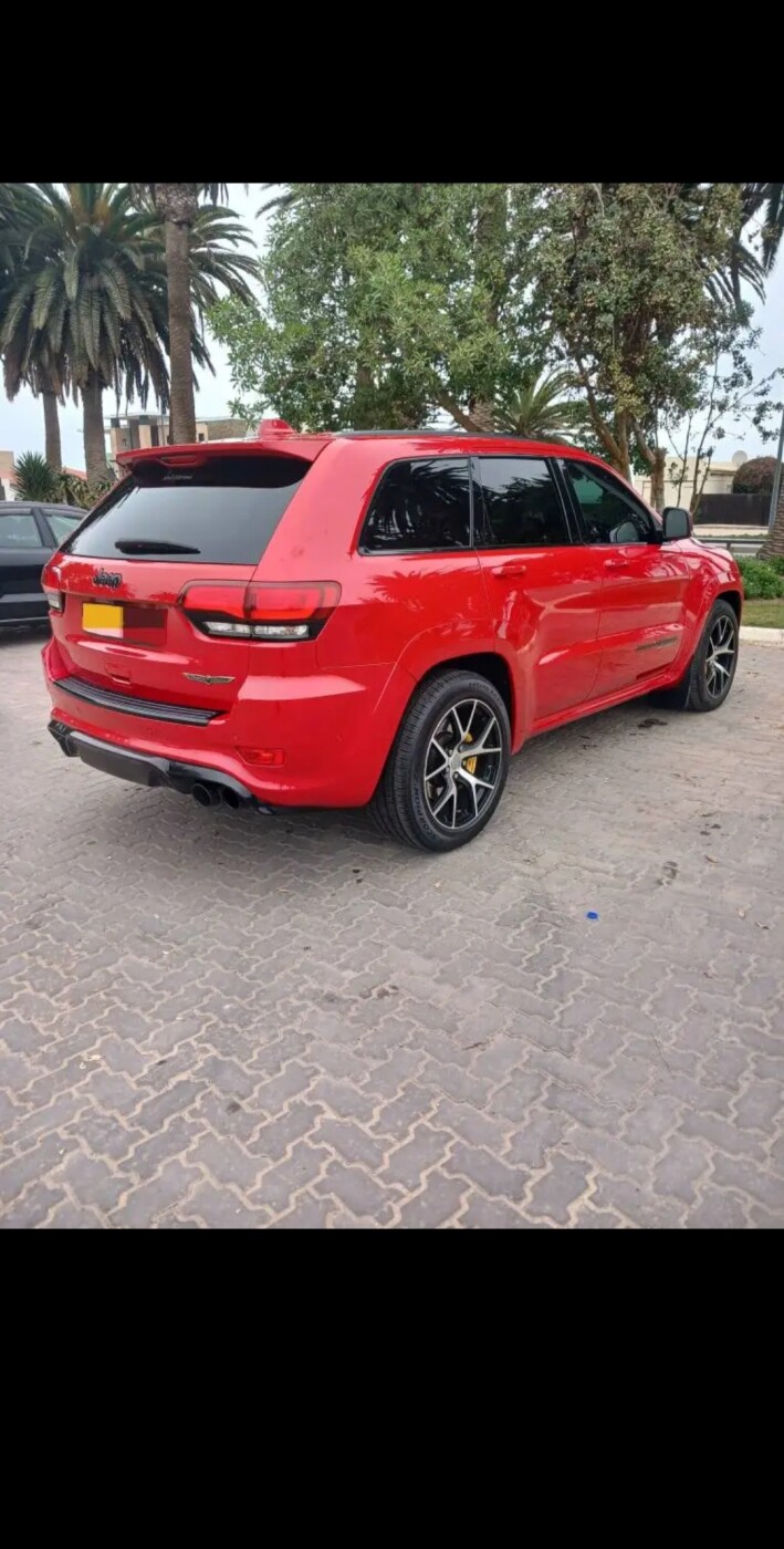 Jeep Grand Cherokee Trackhawk 2020 model for sale!!! photo 5