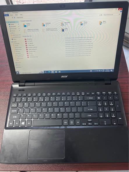 Acer photo 4