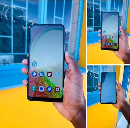 Samsung A04 photo 1
