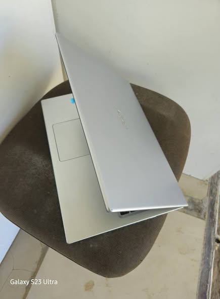 Acer aspire photo 3