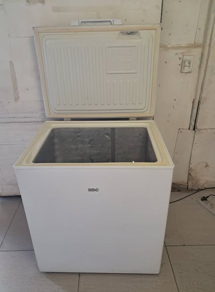 Deep freezer photo 3