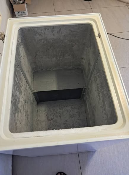 Deep freezer photo 1