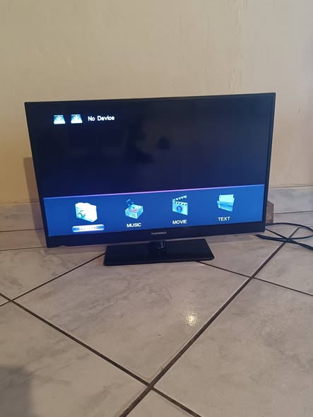 Telefunken tv 32 inch photo 1