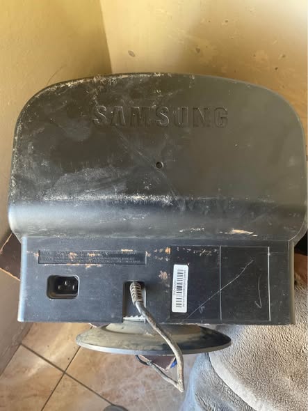 Samsung SyncMaster 793s CRT Monitor photo 2
