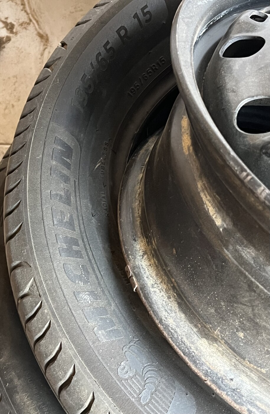 3x Michelin primacy tyres r15/65/195 photo 3