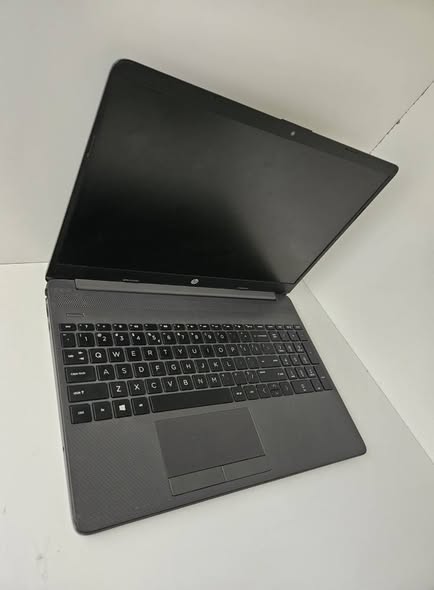 HP 250 G8AMD RYZEN 3 photo 3