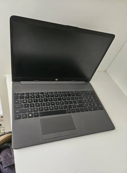 HP 250 G8AMD RYZEN 3 photo 5