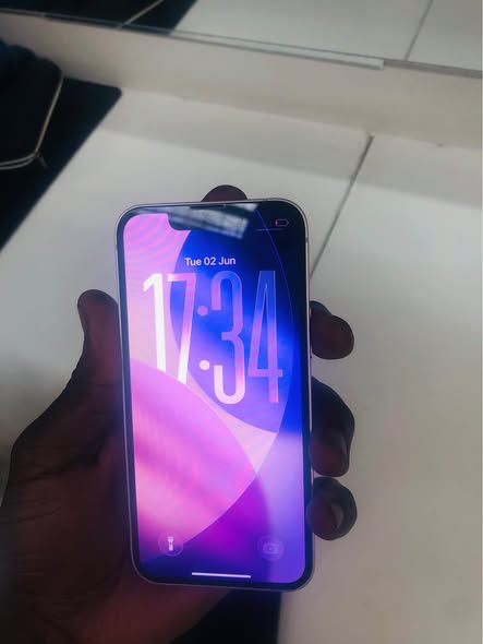 iPhone 13 mini photo 3
