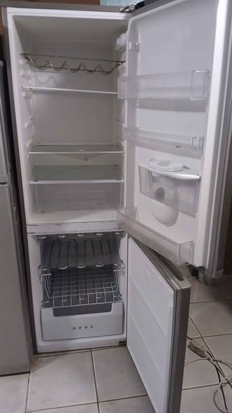 K.I.C fridge photo 2