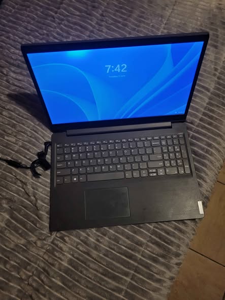 Lenovo Intel core i7 processor 10th Gen photo 2