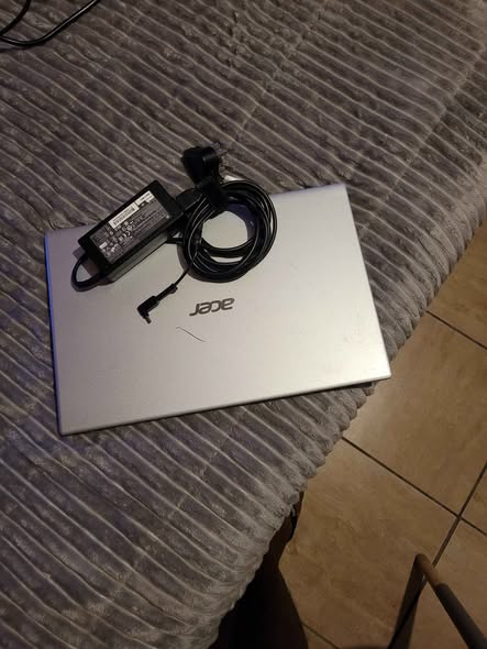Acer photo 2