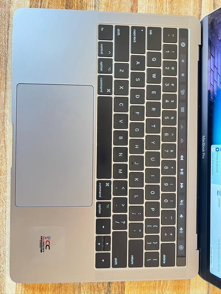 MACBOOK PRO RETINA photo 3