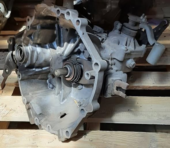 Toyota Etios Gearbox photo 1