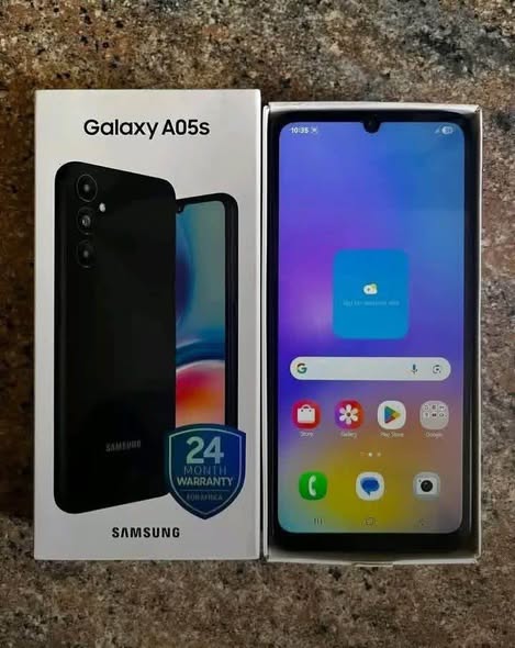 SAMSUNG A05s photo 1