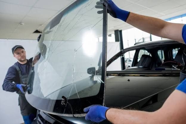 Windscreen Replacement BMW,AUDI,VW,AND MORE photo 1